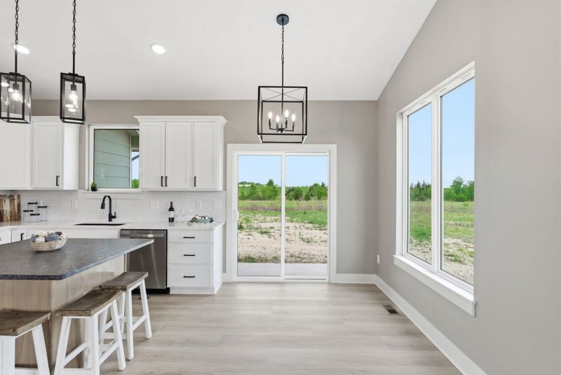 3513 S Bluelake St, Wichita, KS 67215