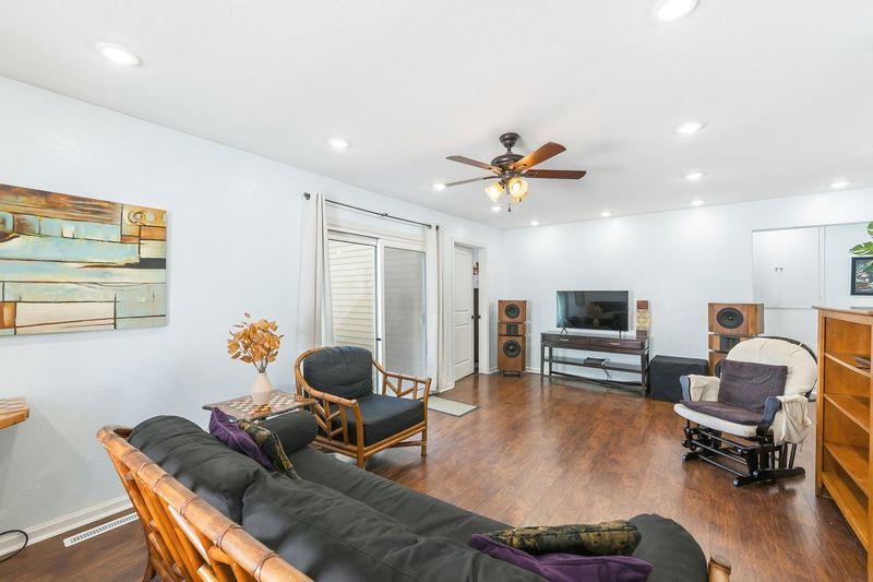 2054 S Lulu, Wichita, KS 67211