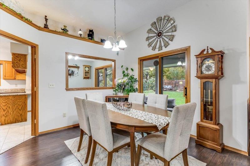 722 Mockingbird, Derby, KS 67037
