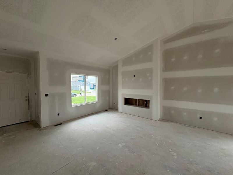 8985 E Forbes Cir, Bel Aire, KS 67220