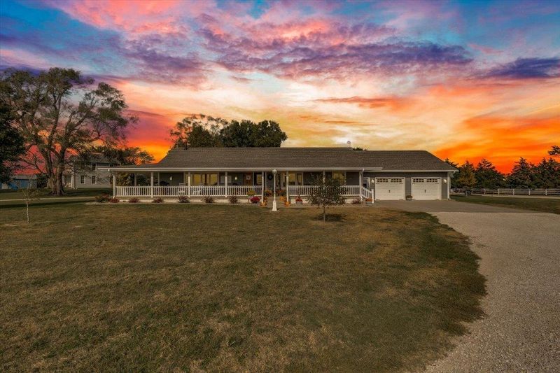 372 Wells Fargo Rd, Marquette, KS 67464