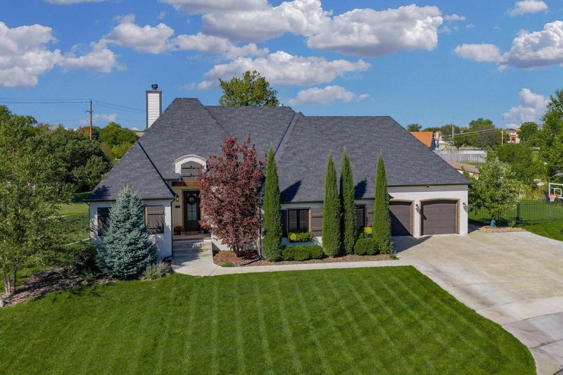 347 N Chaumont Cir, Andover, KS 67002
