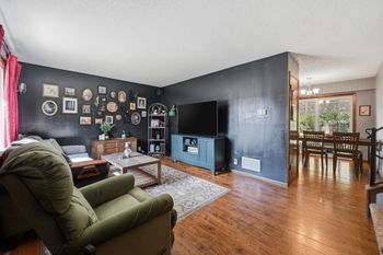 8444 W Hickory Ln, Wichita, KS 67212