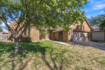 7916 E 26th St N, Wichita, KS 67226-1158