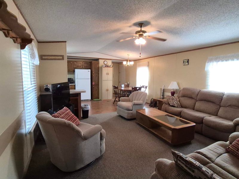 2238 38th St, Fall River, KS 67047