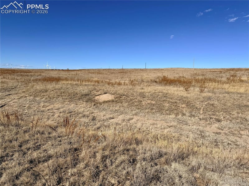 1 Mulberry Rd, Calhan, CO 80808