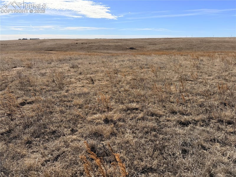 1 Mulberry Rd, Calhan, CO 80808