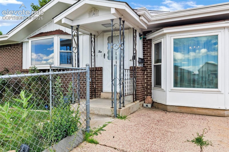 10 N Chelton Rd, Colorado Springs, CO 80909