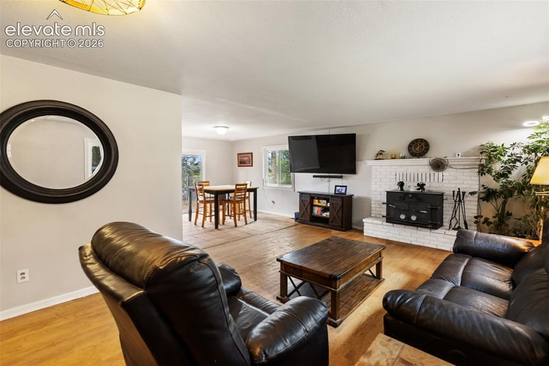 10 Ollie Ct, Woodland Park, CO 80863
