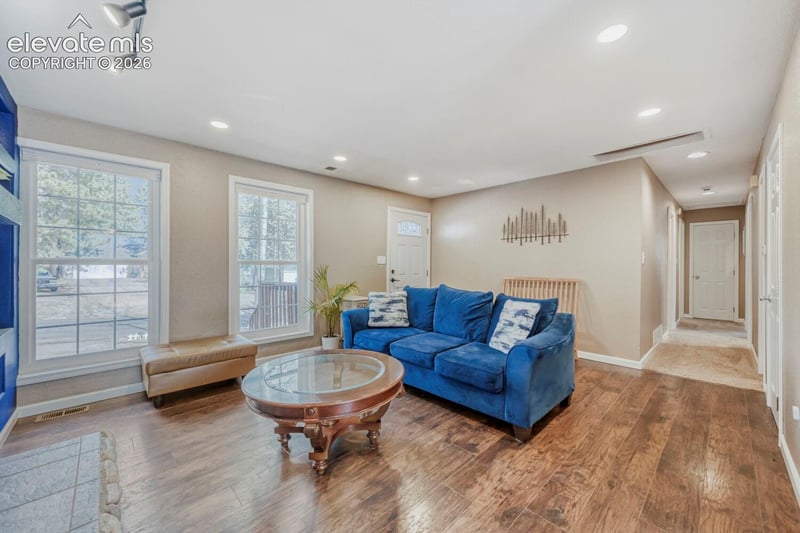 1005 W Browning Ave, Woodland Park, CO 80863