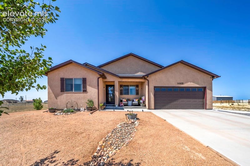 1005 N Kirkwood Dr, Pueblo, CO 81007