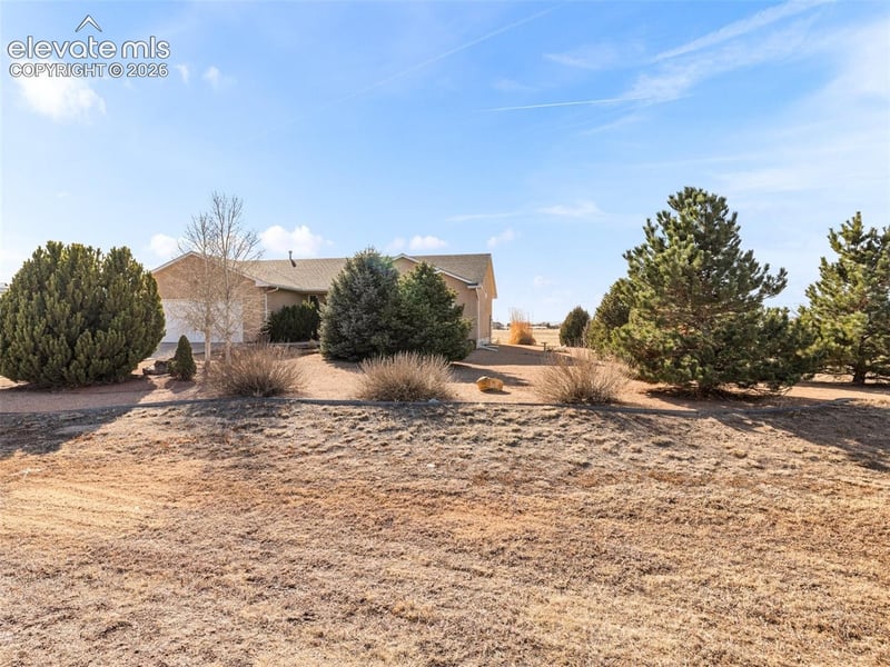1006 W Capistrano Ave, Pueblo, CO 81007