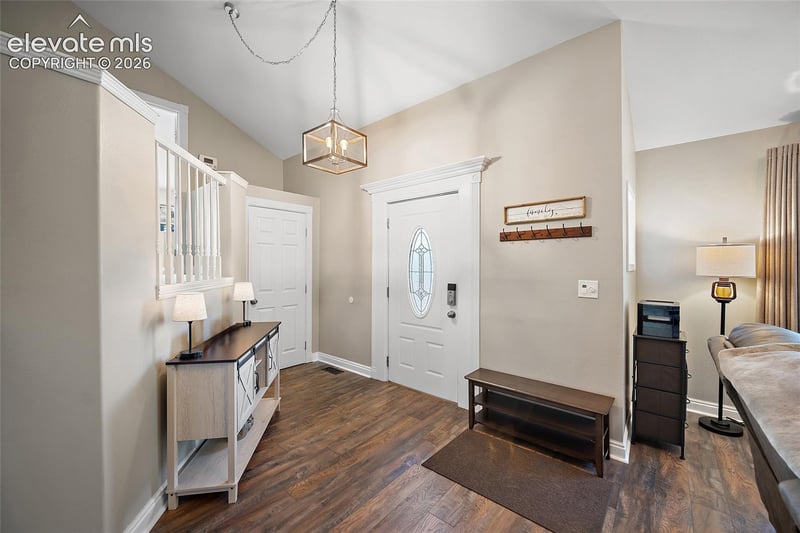 1010 S Park Dr, Monument, CO 80132
