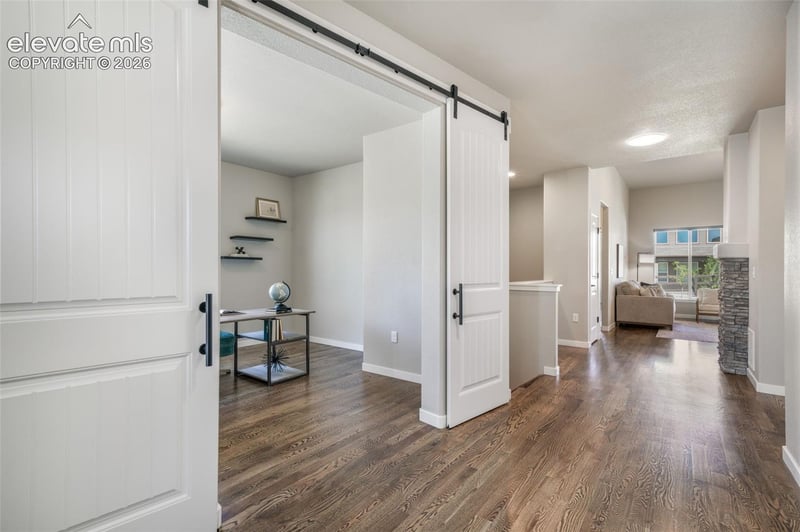 10104 Emerald Lake Ln, Colorado Springs, CO 80924