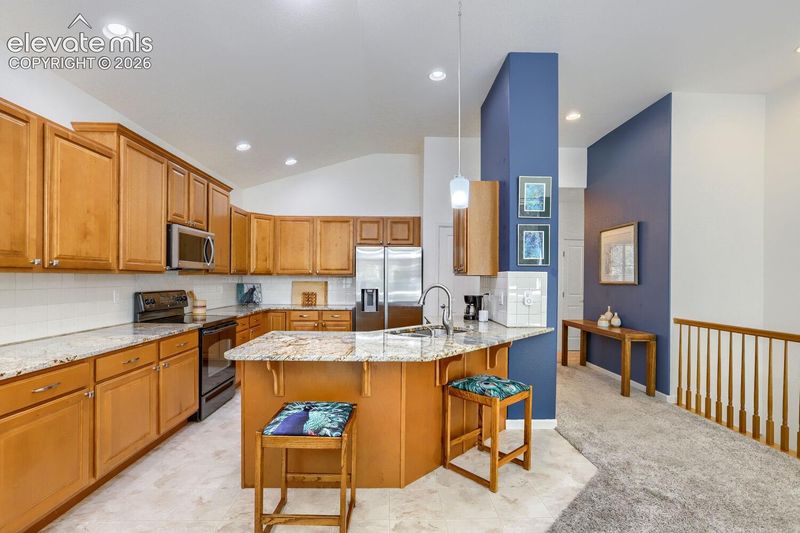 10144 Dogwood St, Longmont, CO 80504