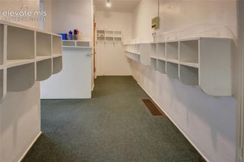 1015 W Cheyenne Rd, Colorado Springs, CO 80906