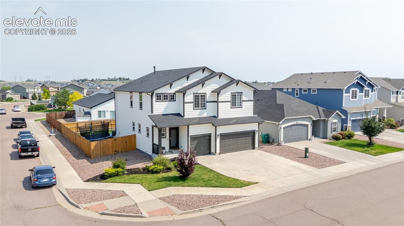 10165 Declaration Dr, Colorado Springs, CO 80925
