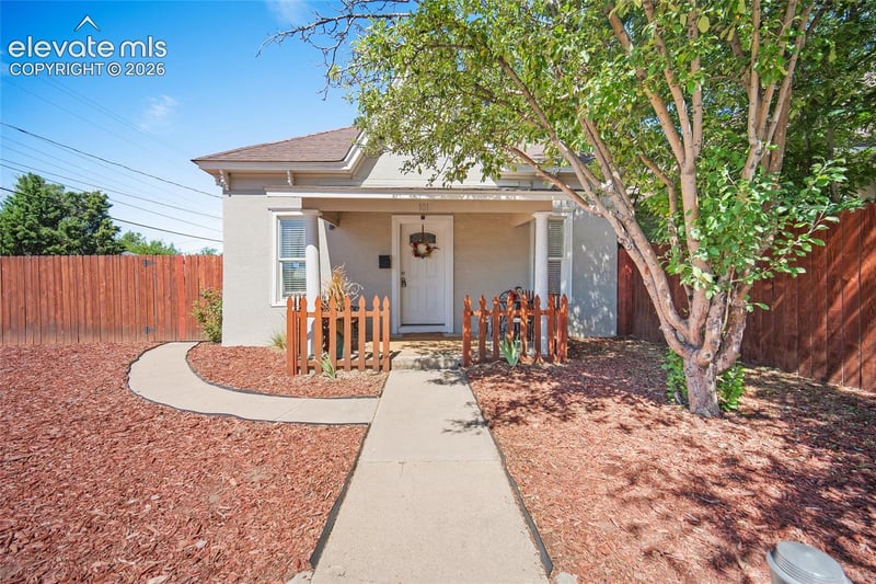 1017 West St, Pueblo, CO 81003