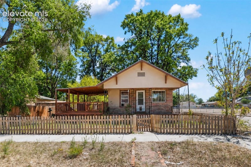 1020 W Arroyo Ave, Pueblo, CO 81004