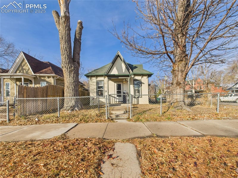 1021 West St, Pueblo, CO 81003