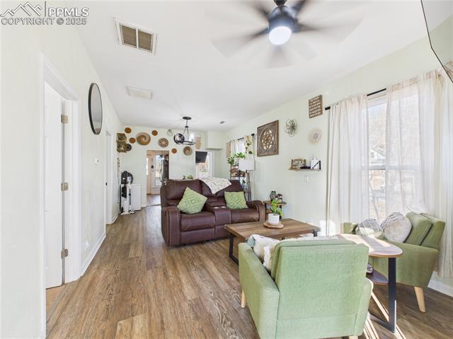 1021 West St, Pueblo, CO 81003