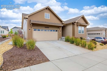 10301 Sharon Springs Dr, Colorado Springs, CO 80924
