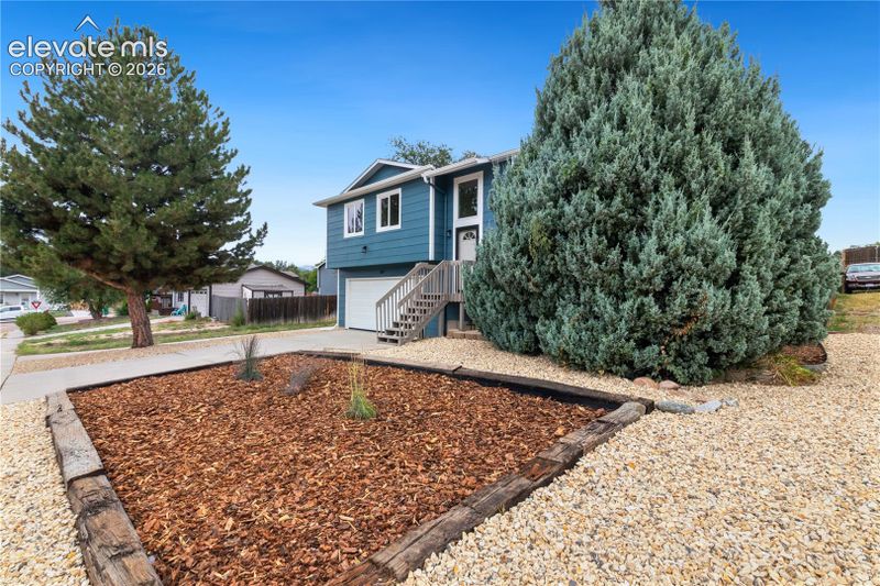 104 Comanche Ct, Fountain, CO 80817