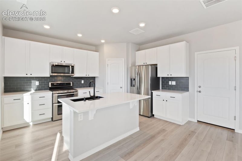 10432 Summer Ridge Dr, Peyton, CO 80831