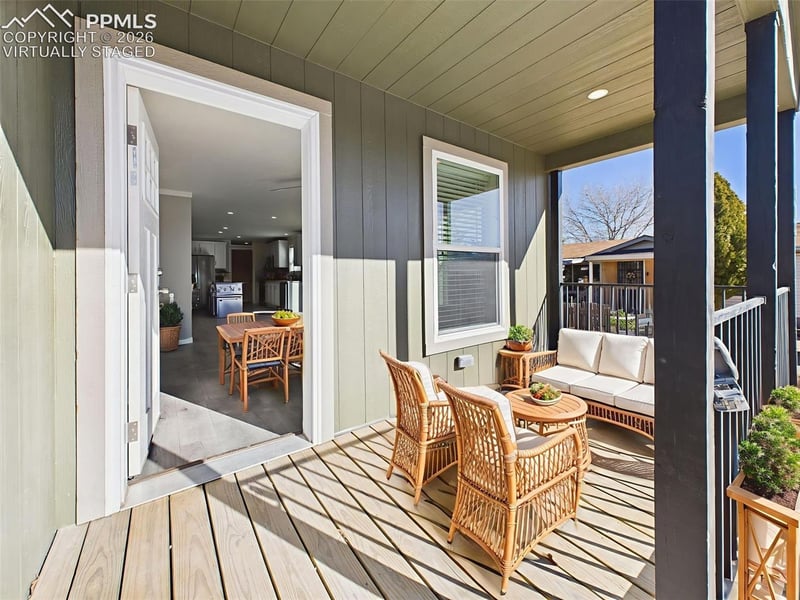 105 E Cellini Dr, Pueblo, CO 81007