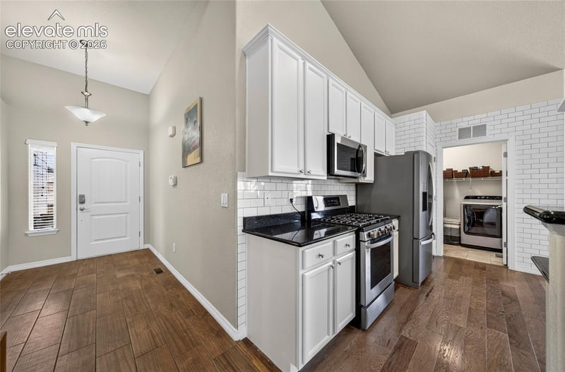 10568 Abrams Dr, Colorado Springs, CO 80925