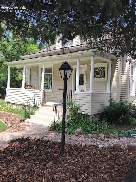 106 W Cheyenne Rd, Colorado Springs, CO 80906