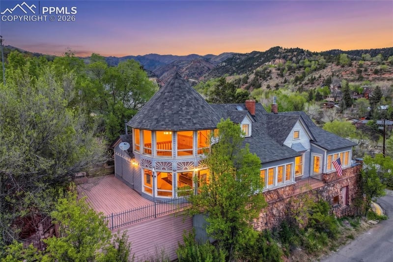 106 Waltham Ave, Manitou Springs, CO 80829
