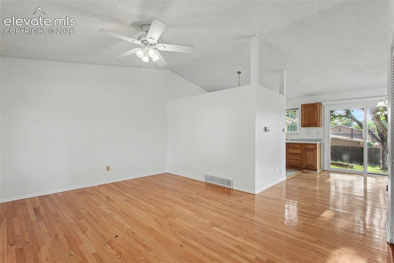 1065 Applewood Dr, Colorado Springs, CO 80907