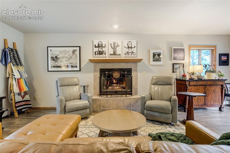 10750 Florence Ave, Green Mountain Falls, CO 80819