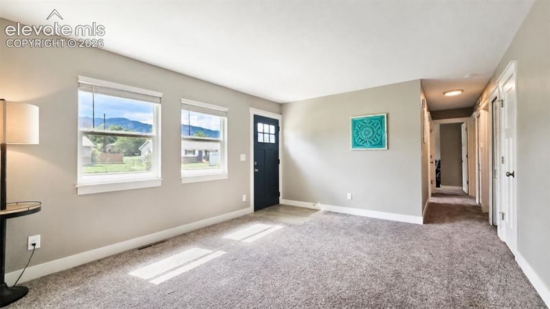 1081 Maxwell St, Colorado Springs, CO 80906