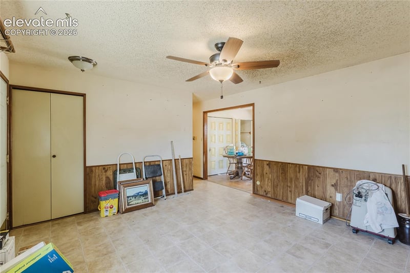 1084 Western Dr, Colorado Springs, CO 80915