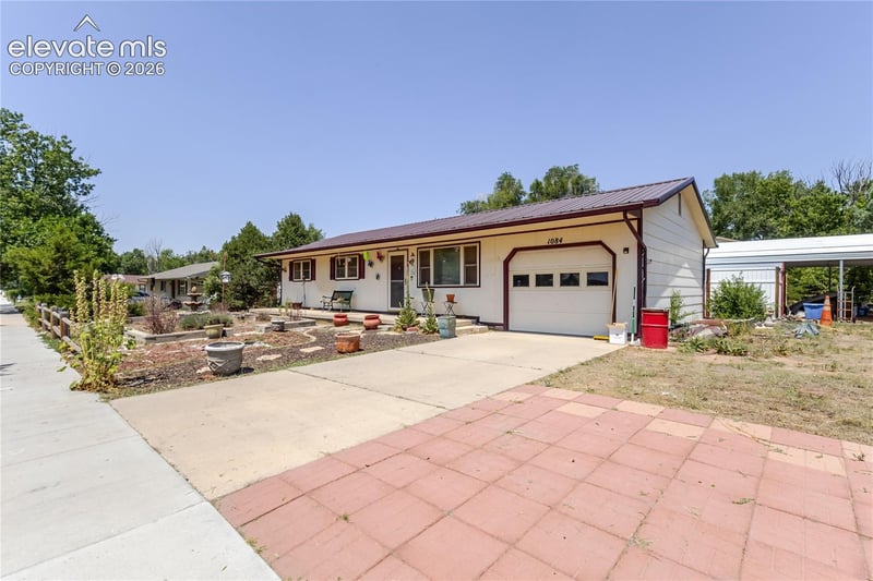 1084 Western Dr, Colorado Springs, CO 80915