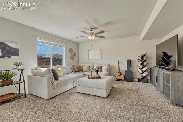 10871 Saco Dr, Colorado Springs, CO 80925