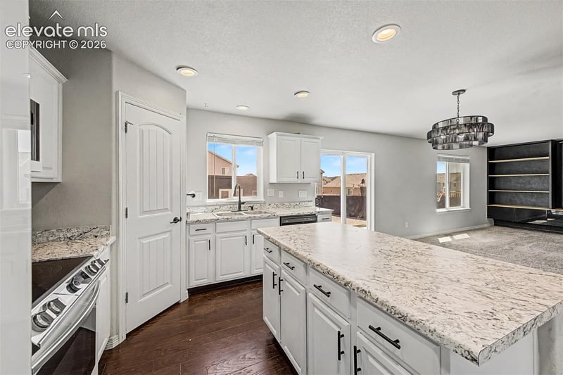 10881 Yuba Dr, Colorado Springs, CO 80925