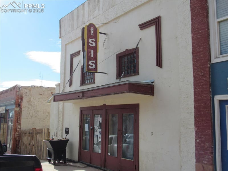 109 S Third St, Victor, CO 80860