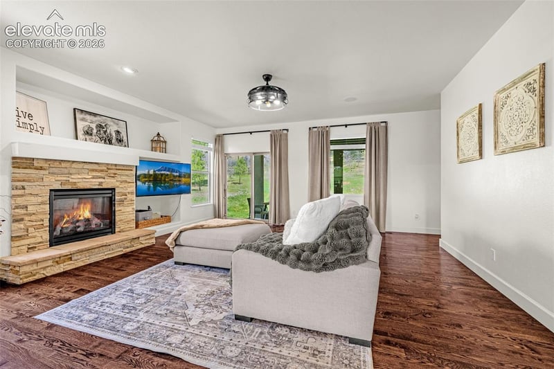 1092 Greenland Forest Dr, Monument, CO 80132