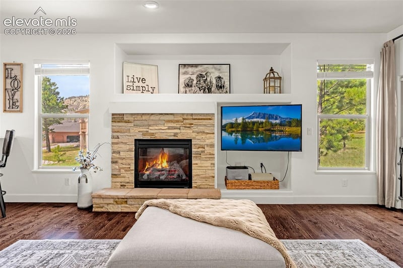 1092 Greenland Forest Dr, Monument, CO 80132