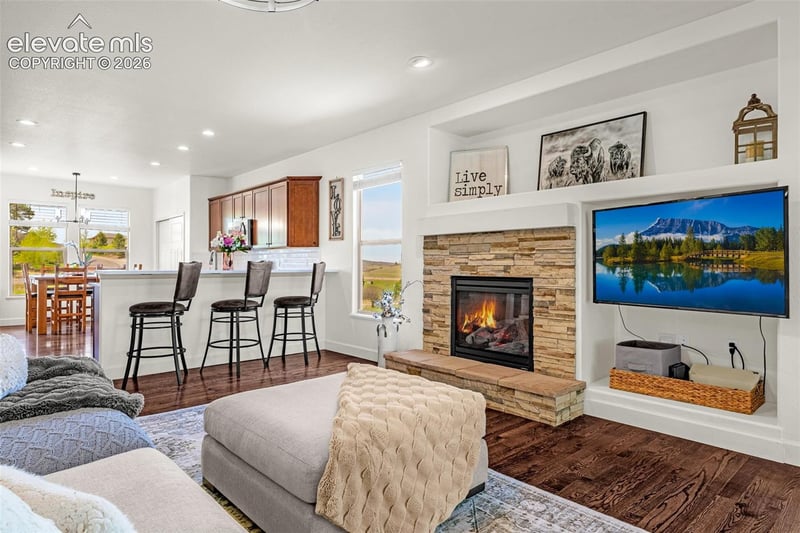 1092 Greenland Forest Dr, Monument, CO 80132