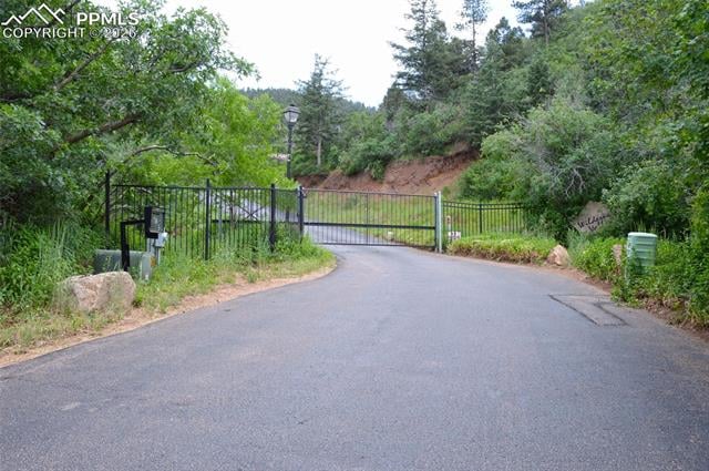 1096 Laguna Point, Manitou Springs, CO 80829