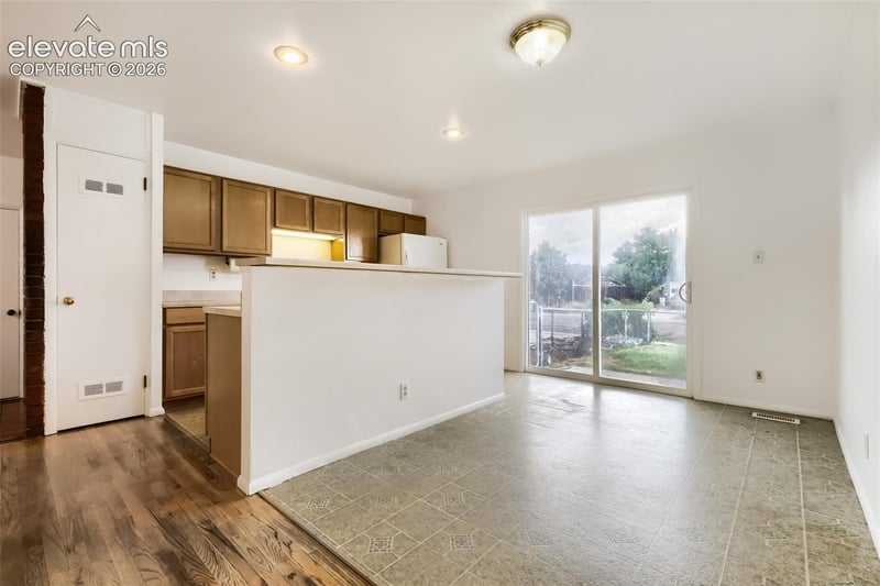 1100 Rosemont Dr, Colorado Springs, CO 80911