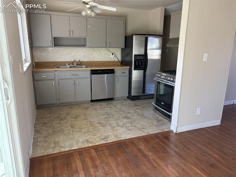 1109 Evergreen Dr, Colorado Springs, CO 80911