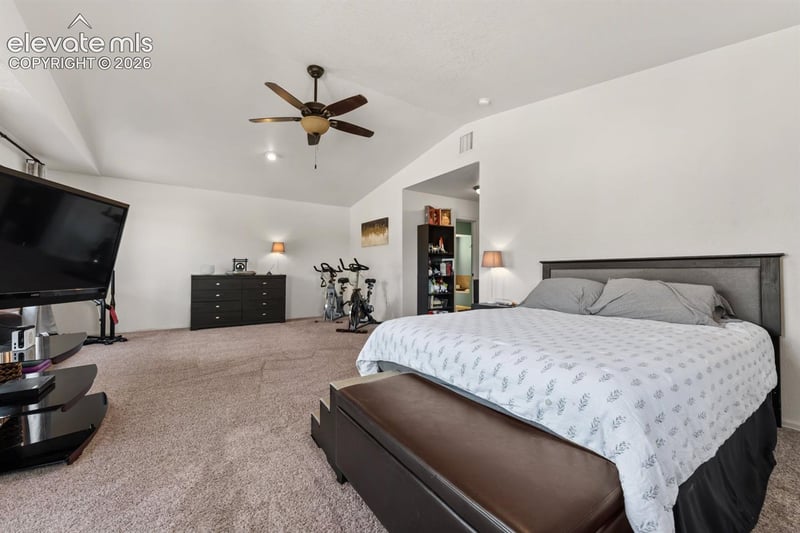 111 Ironweed Dr, Pueblo, CO 81001