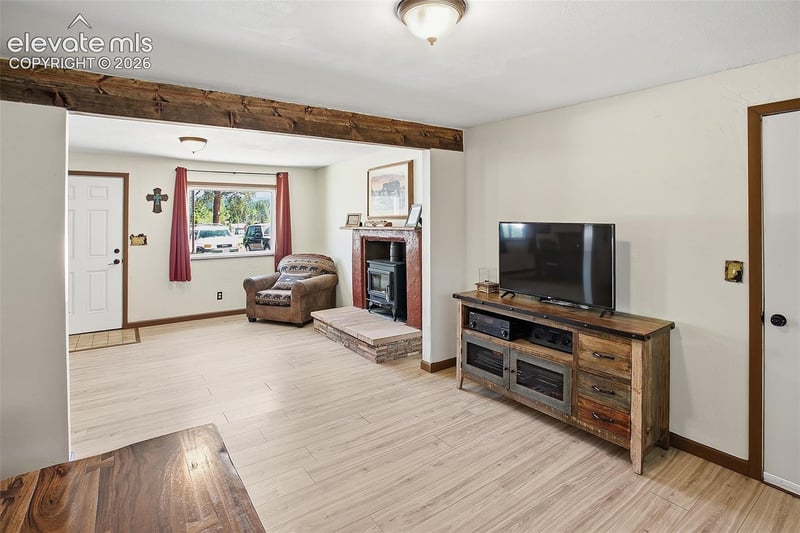111 N Pine St, Woodland Park, CO 80863