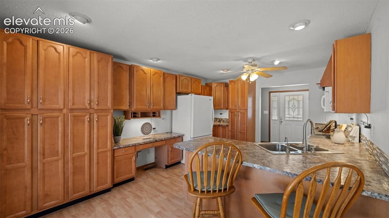 1110 Wakita Dr, Colorado Springs, CO 80915