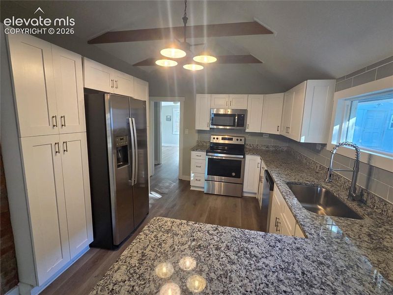 1112 2nd St, Colorado Springs, CO 80907